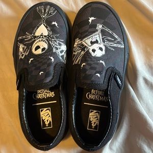 Kids size 12.0 Tim Burtons The Nightmare Before Christmas vans never worn